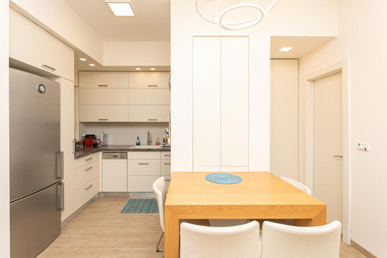 Carmel Boutique Apartments - Urban Forest Haifa Bagian luar foto