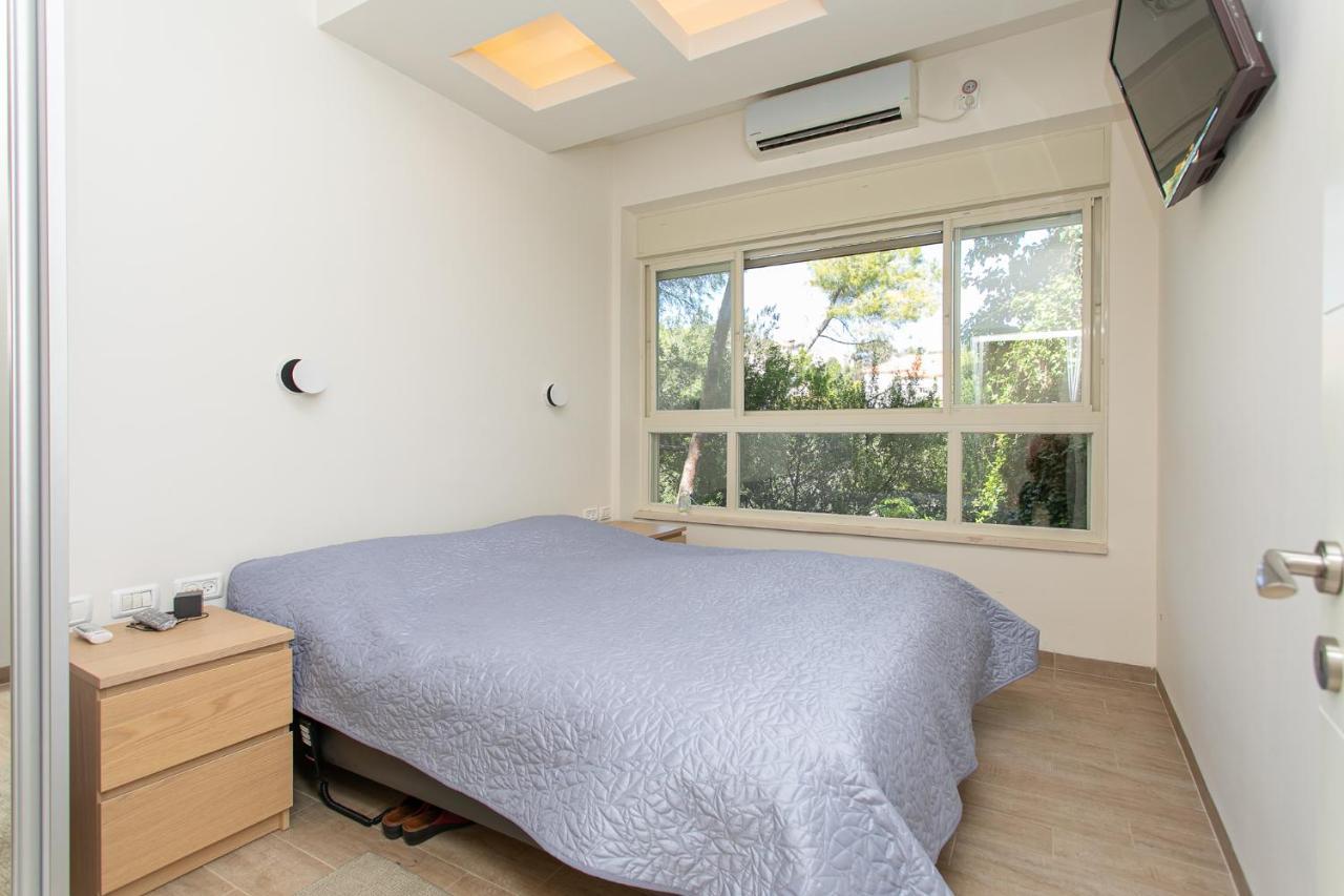 Carmel Boutique Apartments - Urban Forest Haifa Bagian luar foto